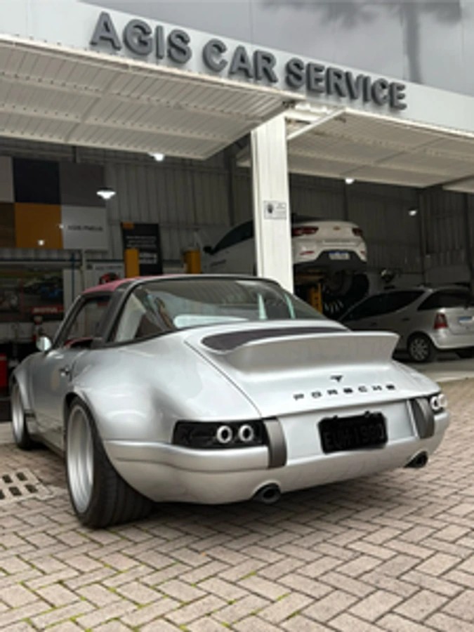 Porsche clássico na AGIS Car Service